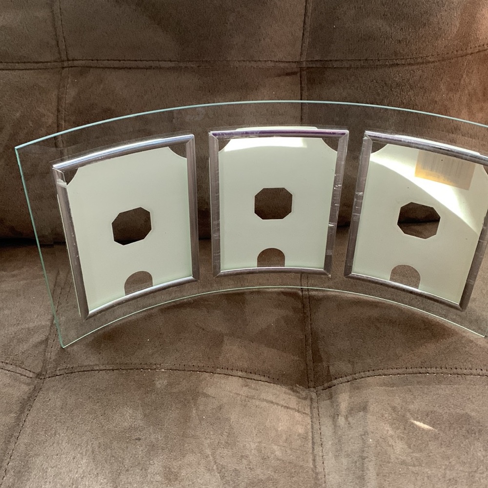 2 print holders/frames Acrylic